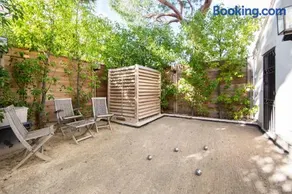 Serene Cap dAntibes retreat with heated pool steps from the beaches - Image 2