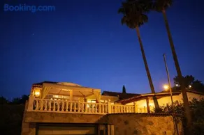 Zaks House Valle San Lorenzo - Image 1