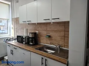 Central Apartment near Piatra Singuratică - Bălan - Image 3