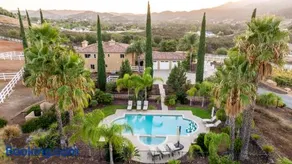Villa on 5 Acre Vineyard Equestrian Estate, Pool & Hot tub, Events - Image 2