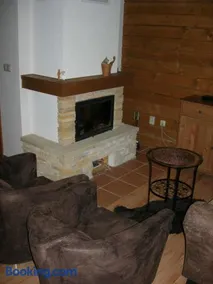 Drevenica pod smrekom - Image 3