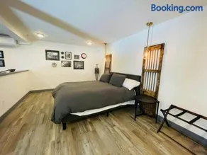 Empire Suite - Image 3