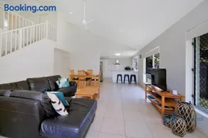 2/23 Barramundi Drive - Image 4