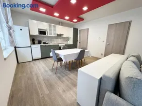 Apartmán u koupaliště - Image 1