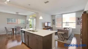 Inman Park 2 bdrm - Image 3