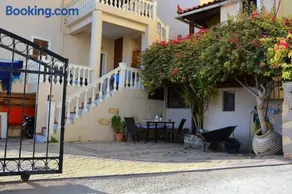 Estrella Studios - Image 2