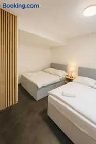 Ideal for Big Groups, Modern 14 Guest Apartment Near Prague - Image 4