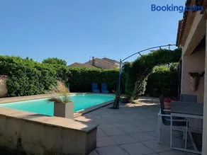 Villa avec piscine à 15min des plages - Image 2