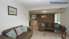 Sunnyvale unit 1 - Image 3