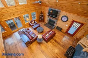 Footsteps From Fun by Railey Vacations - Image 4