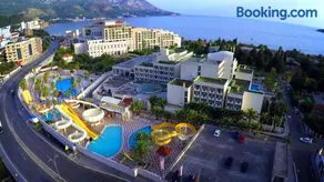 U-NIGHT Hostel Budva - Image 5