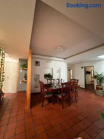 Hotel 42 Avenida - Image 5