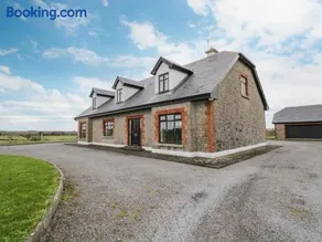 Cloonacastle Cottage - Image 1