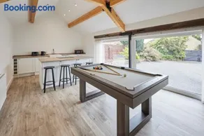 Host & Stay - The Hay Loft - Image 2