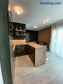Syrah Wellness Apartman Siófok - Image 3