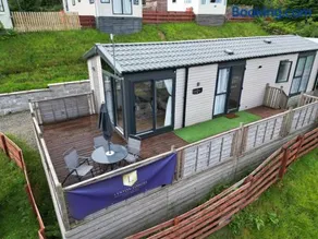 Lynton lodges - Image 1