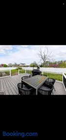 The Carneys Point Cottage - Image 3