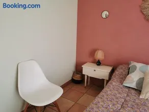 Chambre privée cosy, salle de bain et terrasse - Image 3