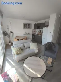 Appartement récent tout confort - Image 2
