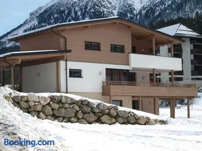 Haus Royal - Image 3