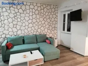 C & A House - Image 4
