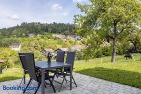 Familienfreundliches wunderschönes Apartment mit Grill, Garten und Terrasse | Gartenblick - Image 1