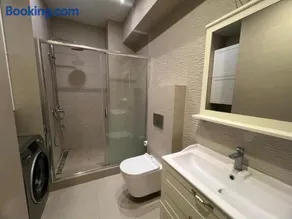 Guest Apart - Image 2