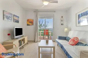 Apartamento en Rotonda Atalaya - Image 2
