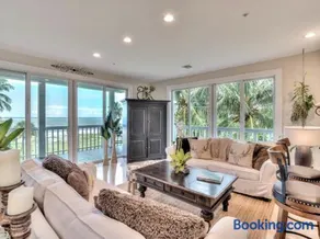 Sol Mar-Oceanfront Beachhouse - Image 3