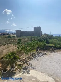 Artemis Hotel-MeRaki Restaurant - Image 5