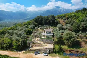Villa Lithos - Image 2