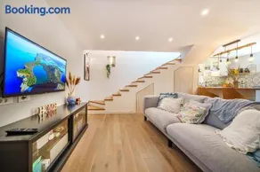 NEW! Authentic Stone Hideaway with Private Jacuzzi and Panoramic Sea View - Image 2