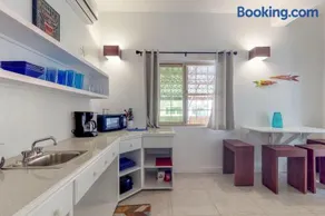 Barrier Reef Suite at Casa DV Suites -Gold Standard Certified - Image 4