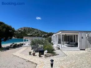 BUQEZ Eco Resort - beachfront 20 & House 42 - Image 2