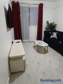 BR Homes 2 Bedroom - Image 5