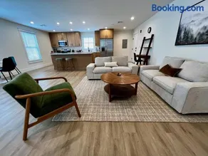 Montgomery Modern Luxury Stays - Image 1