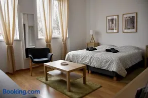 Búzavirág Apartmanok - Image 2