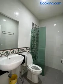 Supicha86 Sino ko kaeo Modern Private 3BR 3BA Villa - Image 2