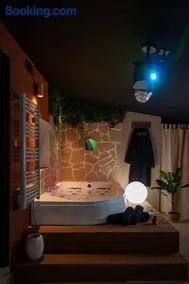 Love room Bali - jacuzzi & cinéma privé - Bretagne - Image 4