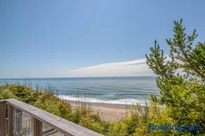 Lincoln Lighthouse - Image 4