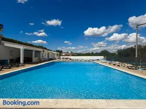 Aqua Plaza 2 Bedr swimming pool 5 min to the beach - Image 1