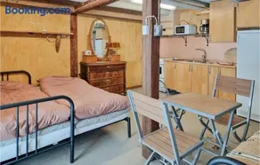 Stunning Apartment In Vedum With Wifi - Image 4