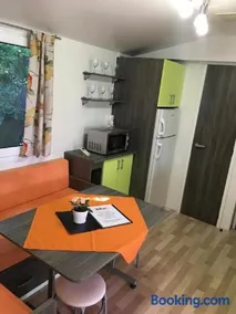 Victoria mobilehome in Village Residence Juliamare - Image 3