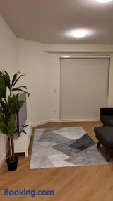 The Central Luxe - Image 3