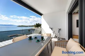 Cassiopeia - Seaside Retreat - Image 3
