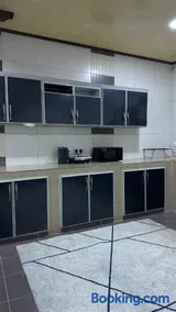 Big & Quiet Apartment - Image 4