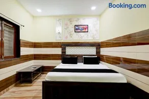 Hotel O The Moksh Hotel - Image 2