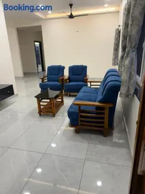 Elegant 2BHK Holiday Home - Image 3