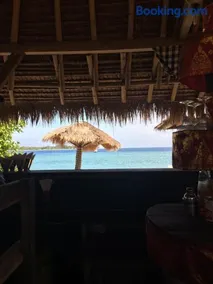 Gili Beach - Image 4