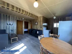 2-bedroom Waterfront Cottage in Georgian Bay - Rockwood #7 - Image 5